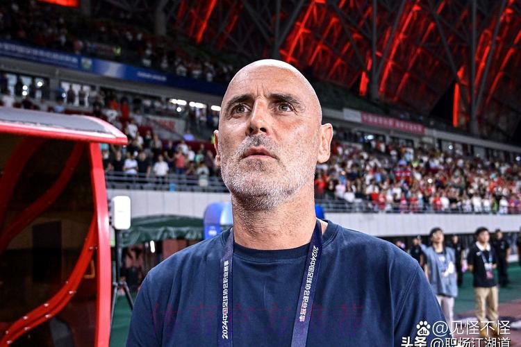 巴斯克斯:谈论裁判可能有后果 会为榜首战到最后 巴斯克斯:谈论裁判可能有后果 会为榜首战到最后